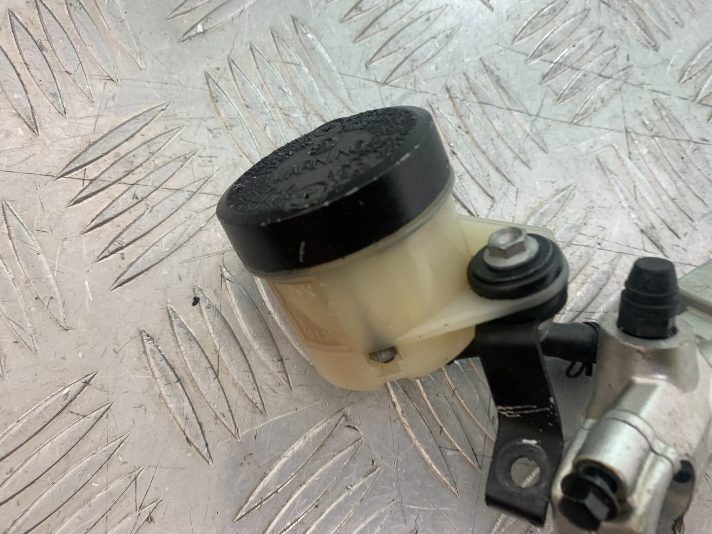 APRILIA RSV1000 R FACTORY MILLE BRAKE MASTER CYLINDER   2004-09 (CMB1203)