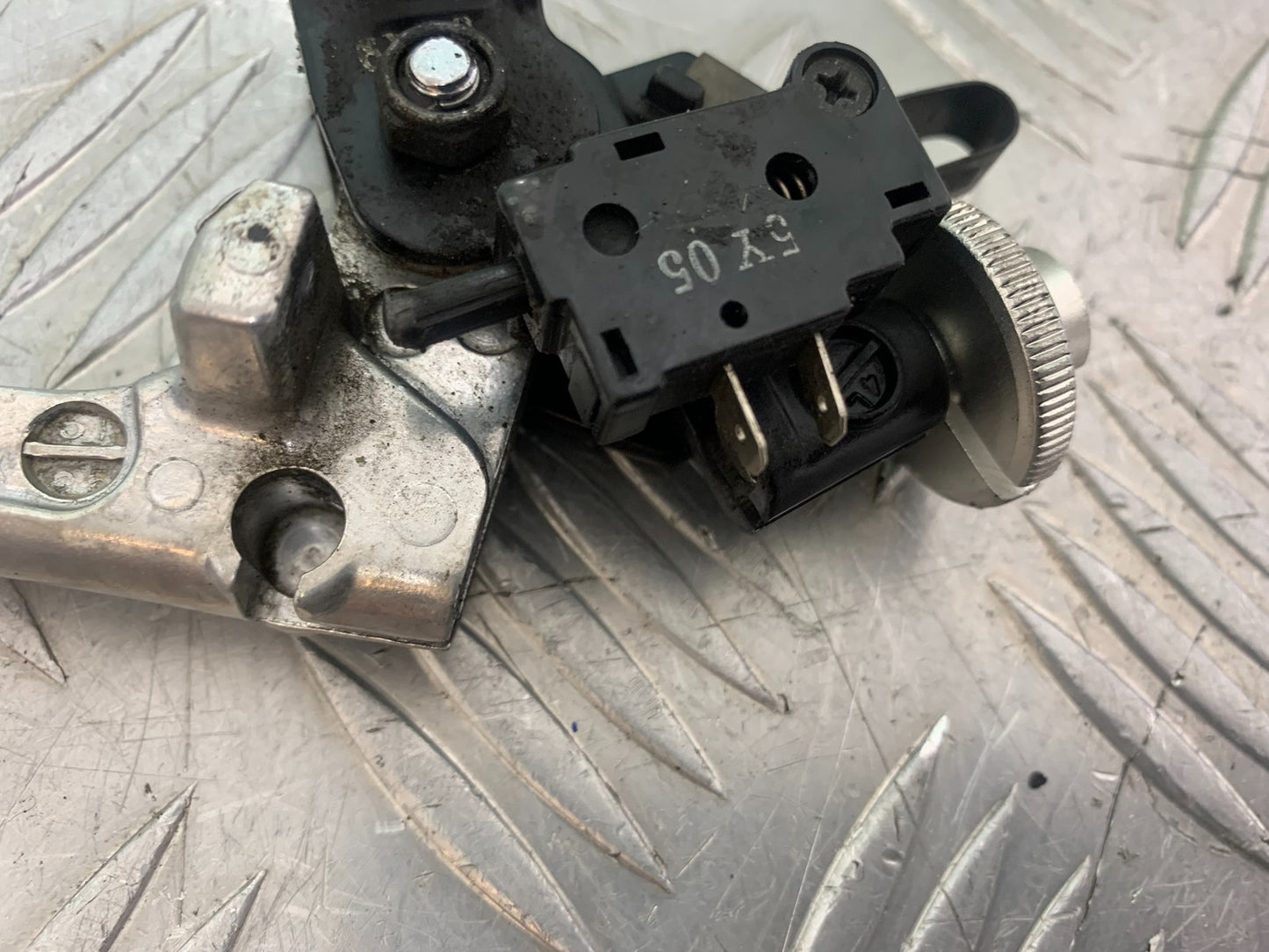 HONDA CBR1000 rr FIREBLADE CLUTCH LEVER AND BRACKET  YEAR 2012-2016 (CMB1198)