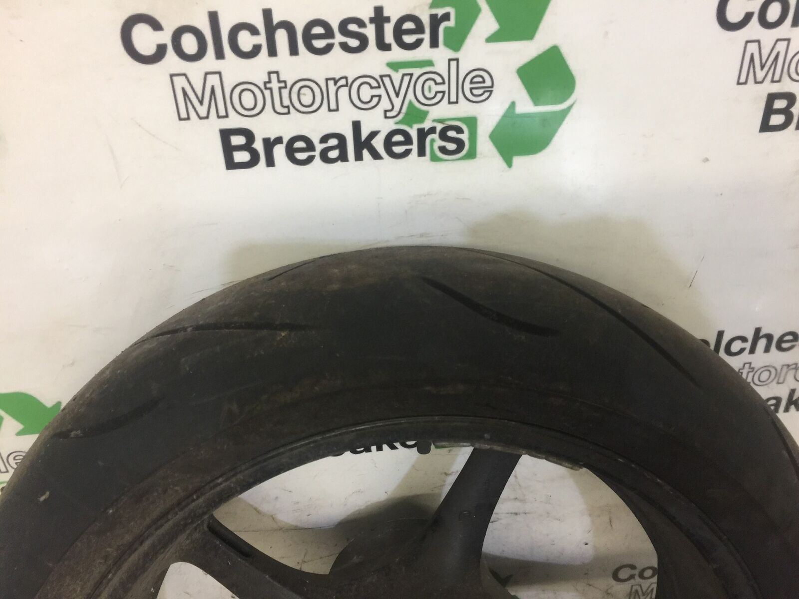 YAMAHA R6 2CO REAR WHEEL   YEAR 2006 (STOCK 607)