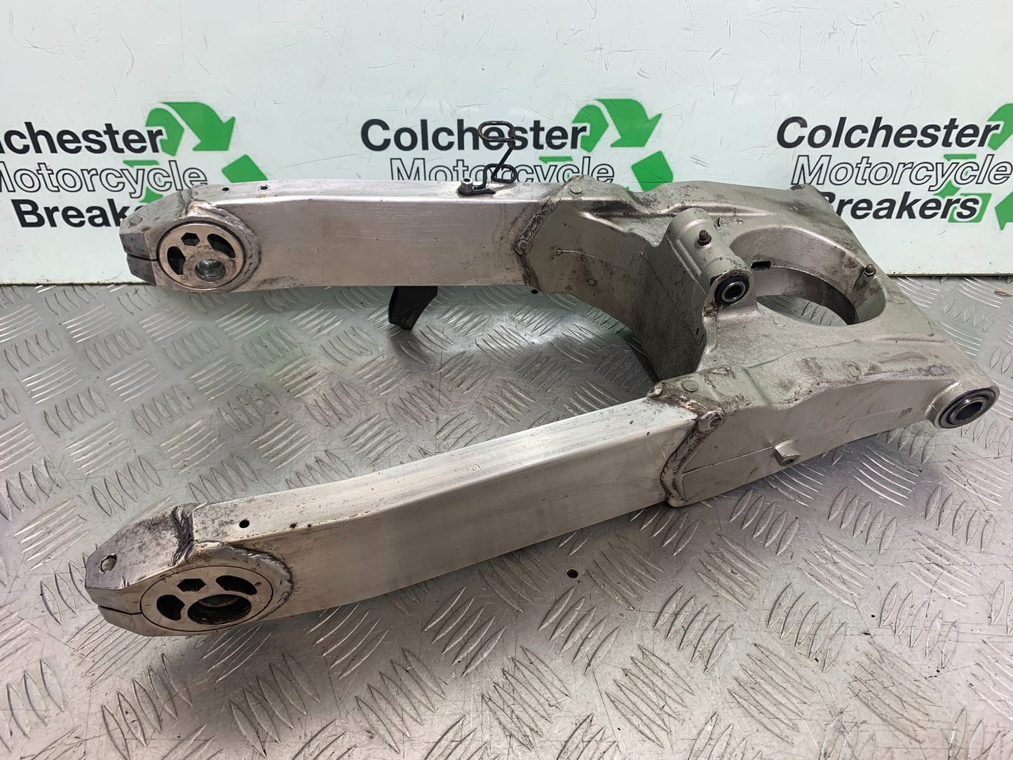 KAWASAKI ZZR1100 D SWINGARM YEAR 1993-2001 (CMB1289)