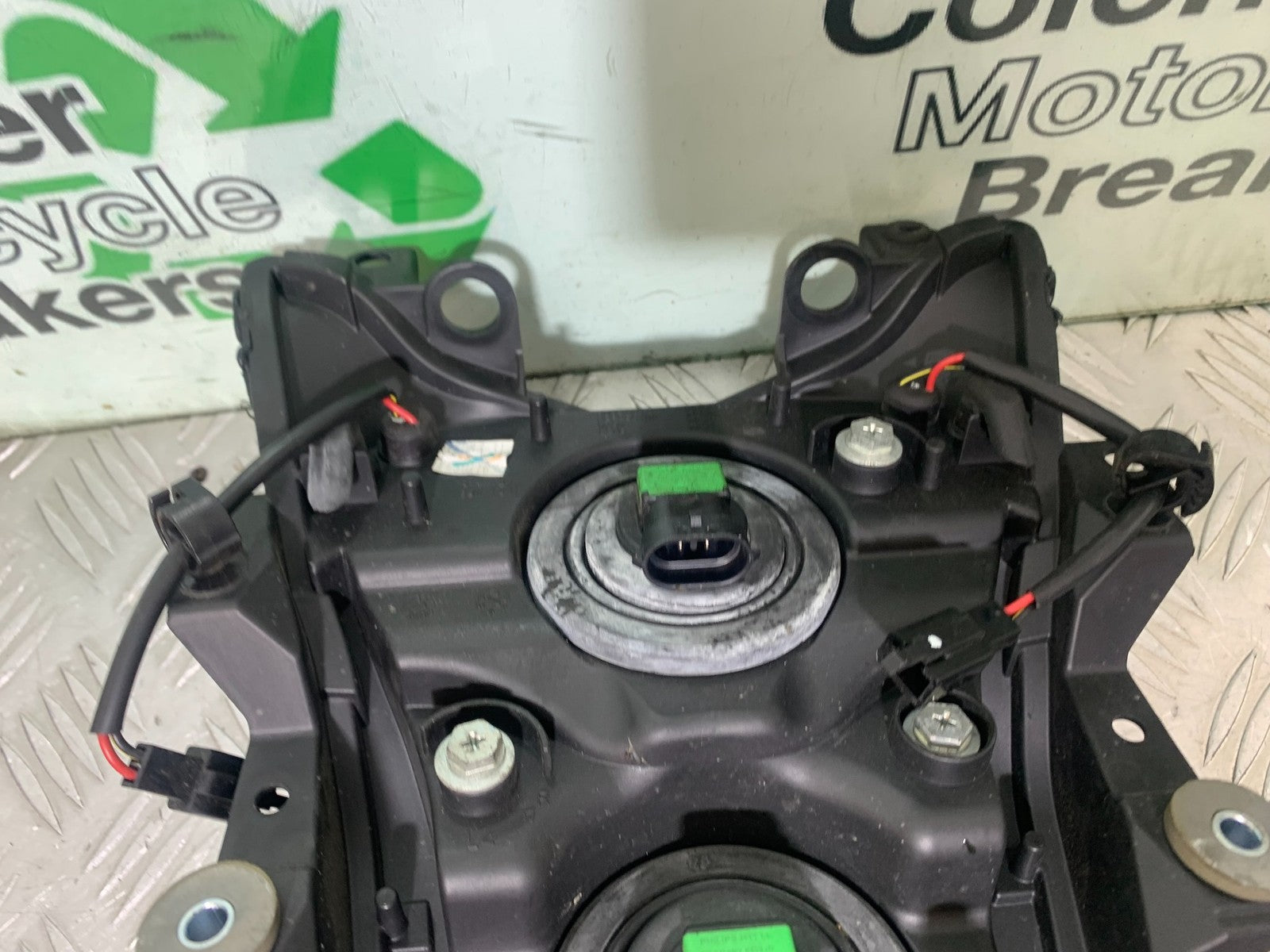 KAWASAKI ER6 N HEADLIGHT  YEAR 2012-2017 (CMB1324)