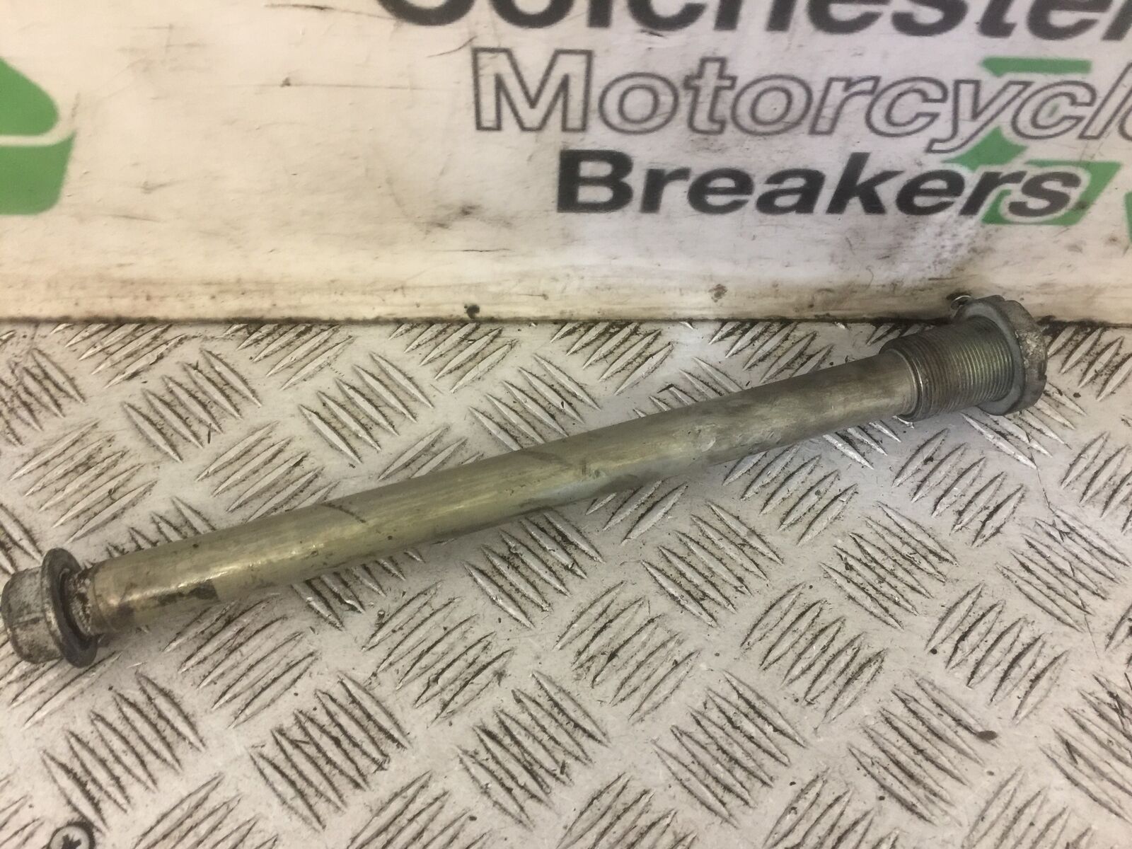 SUZUKI GSXR1000 GSXR 1000 SWINGARM SPINDLE  L2-L6 2012-16 (STOCK 720)