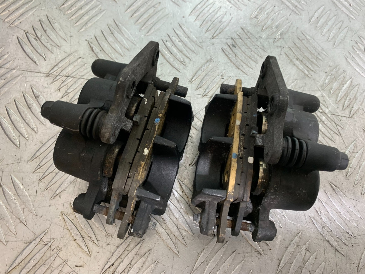 KAWASAKI ER6 N FRONT BRAKE CALIPERS   YEAR 2012-2017 (CMB1324)