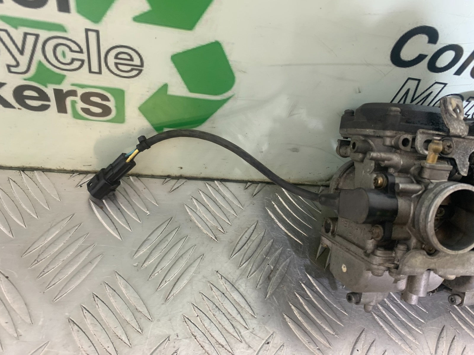 SUZUKI GSX750 INAZUMA CARBS YEAR 1998-2003 (CMB1308)
