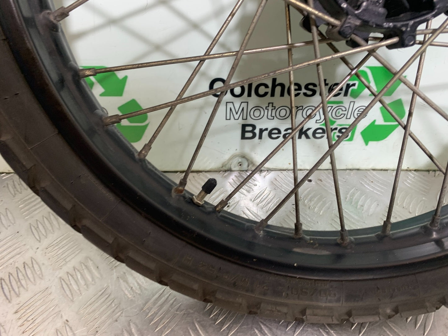ROYAL ENFIELD HIMALAYAN 411 FRONT WHEEL YEAR 2018-2023 (CMB1279)