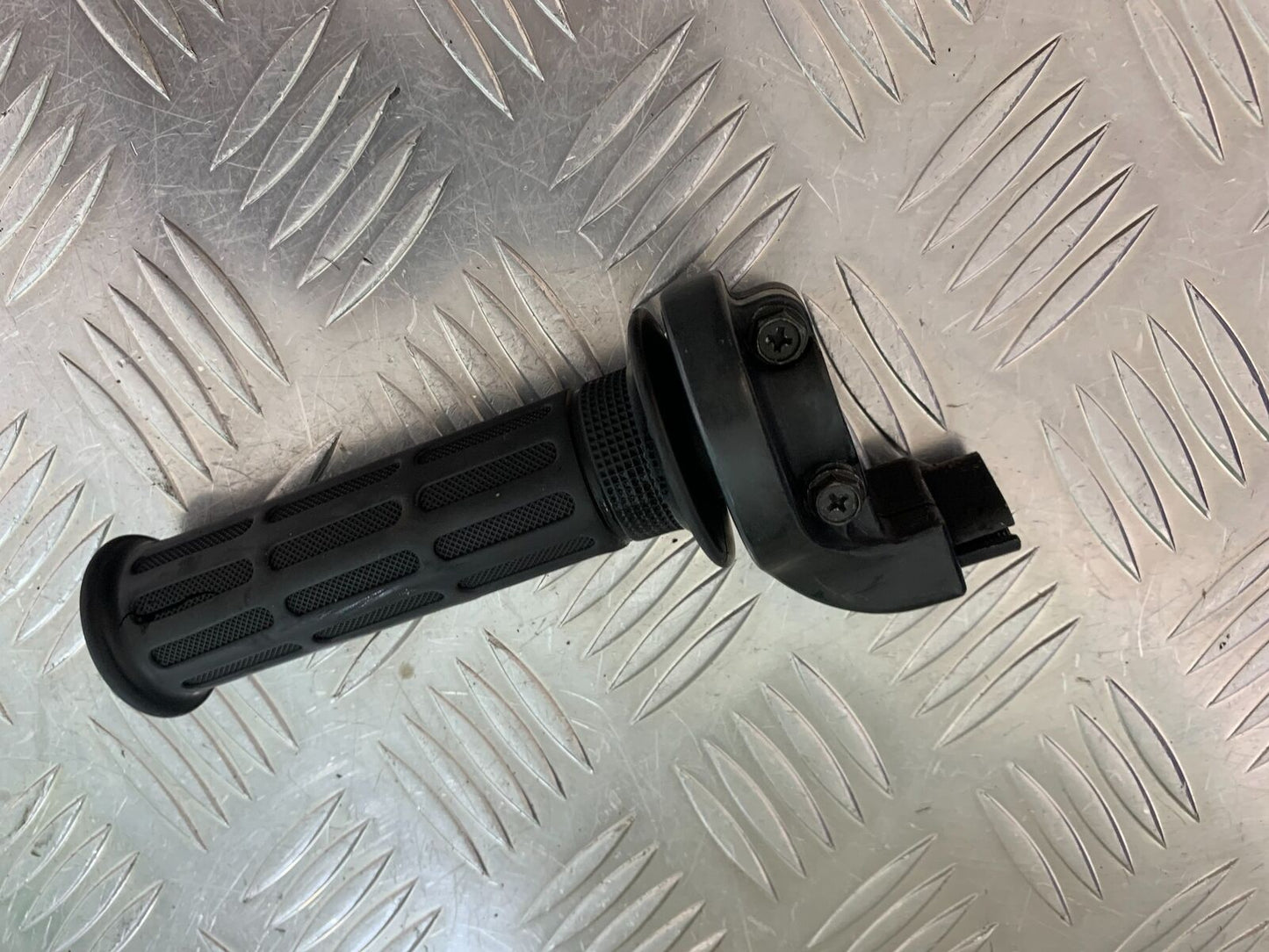HONDA XL125 VARADERO THROTTLE AND GRIP  YEAR 2007-2013 (CMB1019)