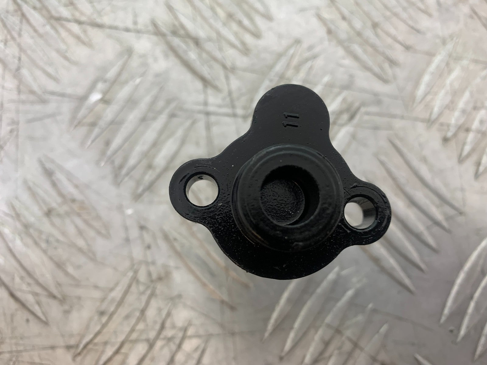 TRIUMPH 675 STREET TRIPLE CAM CHAIN TENSIONER   2013-2016 (CMB1186)