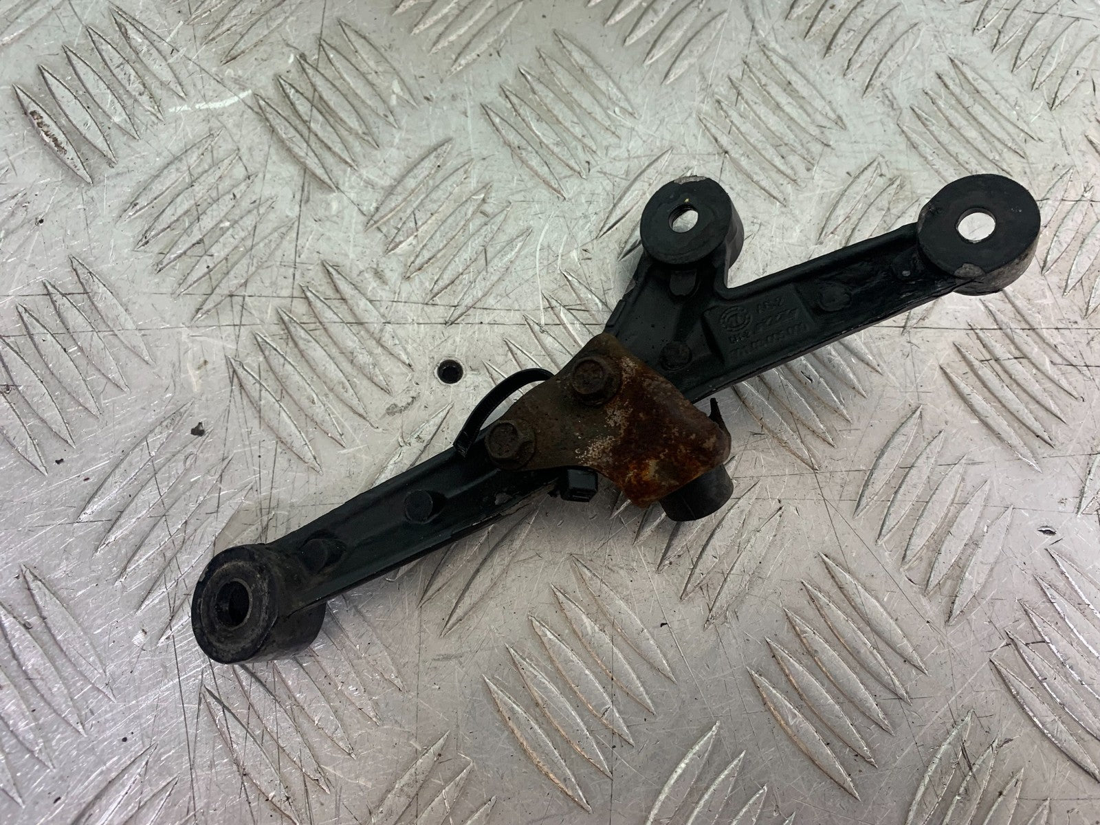 KTM DUKE 125 1 X ENGINE BRACKET YEAR 2017-2022 (CMB1222)