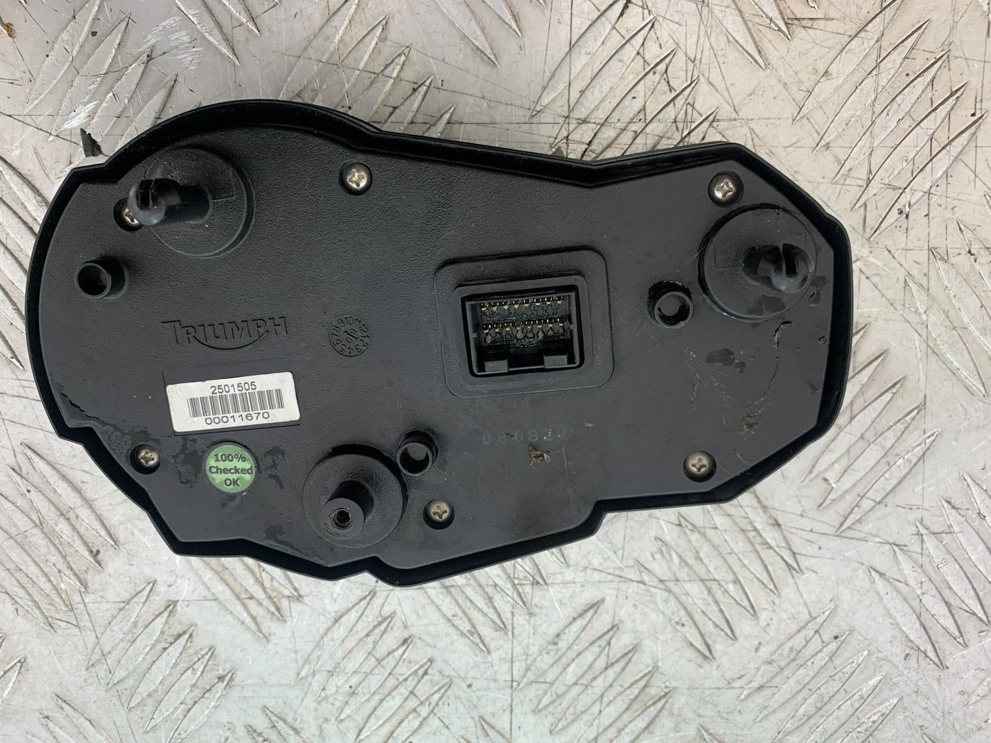 TRIUMPH SPEED TRIPLE R 1050 CLOCKS SPEEDO DASH 2009 (CMB1183)