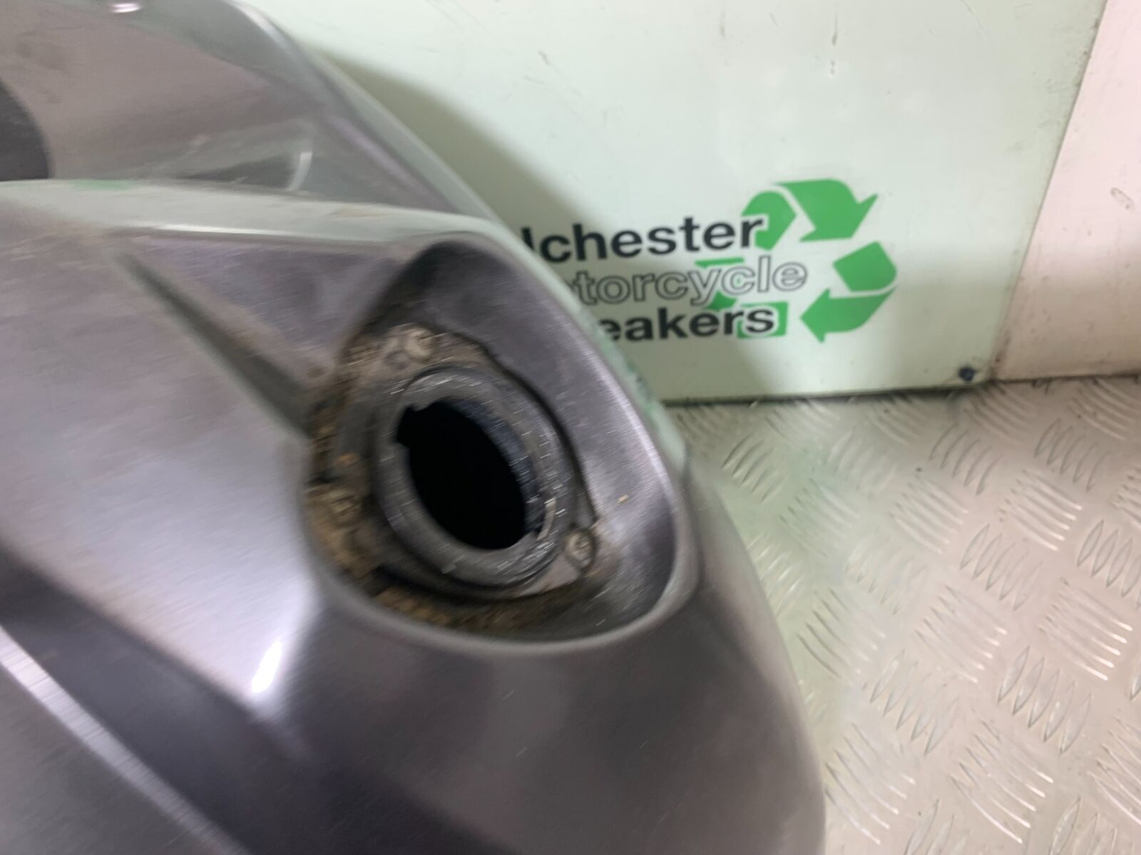 KTM 990 SUPERMOTO T PETROL TANK   YEAR 2010-2011  (CMB1127)