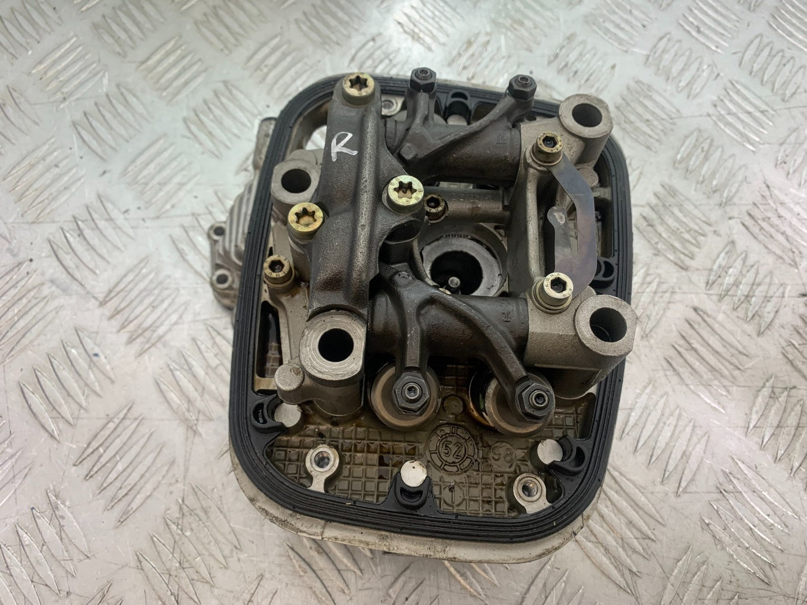 BMW R1100 RT R 1100 RT RIGHT CYLINDER HEAD   YEAR 1996-2001 (CMB1095)