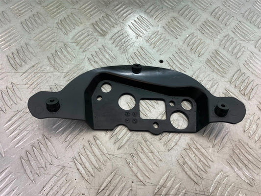TRIUMPH SPEED TRIPLE R 1050 CLOCK MOUNTING BRACKET 2009 (CMB1183)