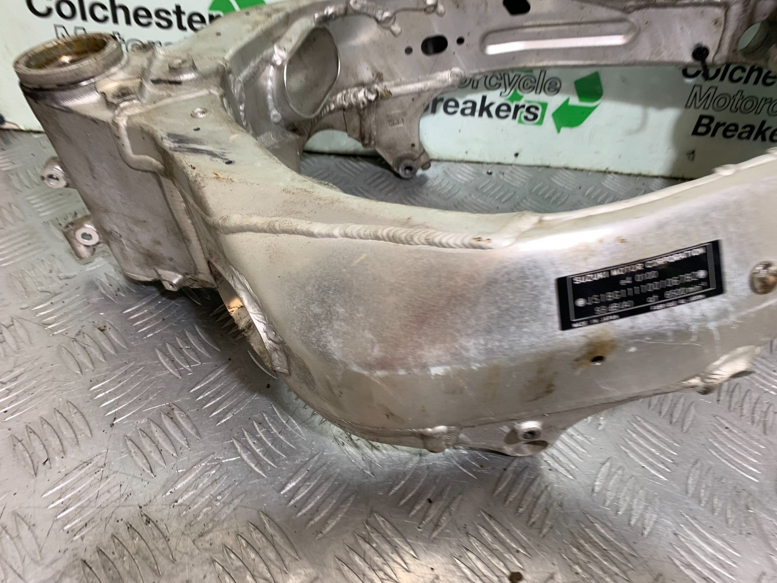 SUZUKI GSXR600 GSXR 600 K1 K2 K3 FRAME REG LOB BOOK 1999-03 (CMB1284)