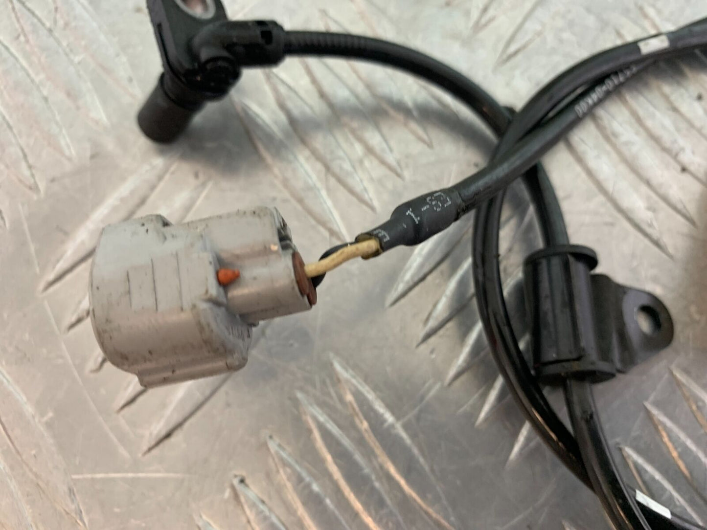 SUZUKI GSX S 1000 GSX-S 1000 FRONT ABS SENSOR  YEAR 2016-2019 (CMB1082)