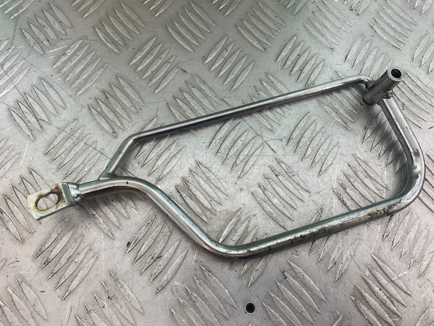 HONDA VTX1300 S-6 SIDE BAG BRACKETS   YEAR 2004-09 (CMB1159)
