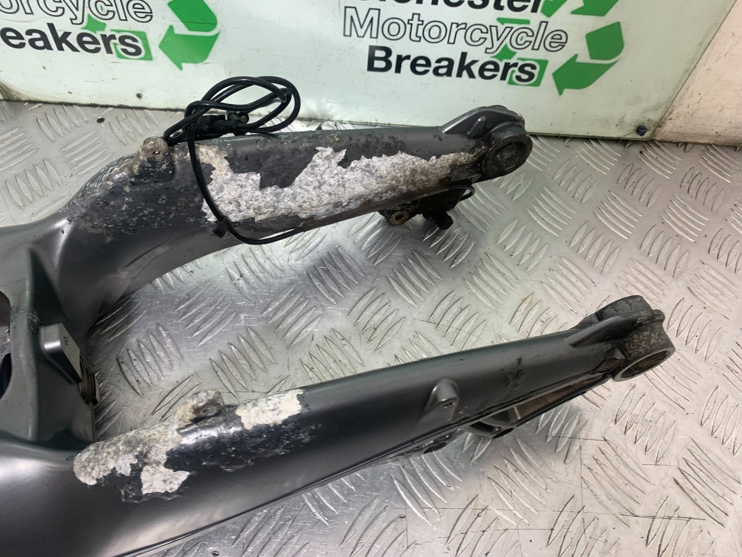 BMW K1300 S K 1300 S FORKS  YEAR 2009-16 (CMB1216)