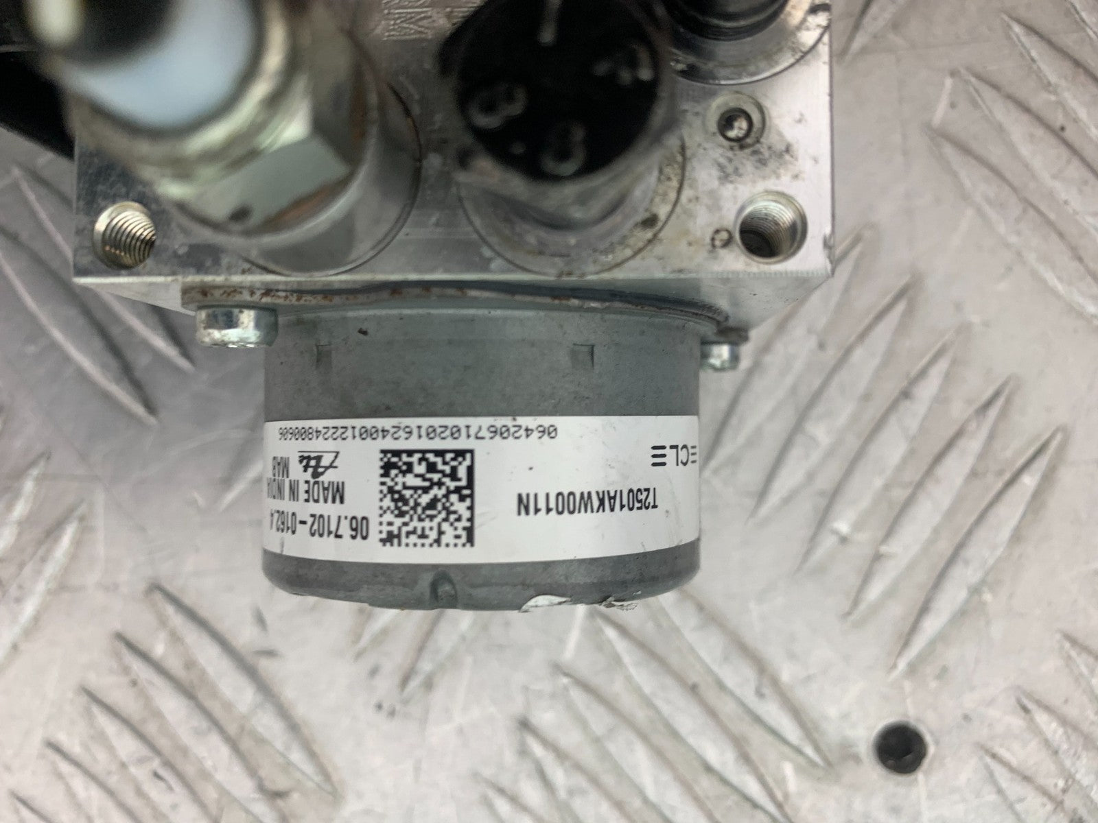 BSA 650 GOLD STAR ABS PUMP  YEAR 2022-2025 (CMB1262)