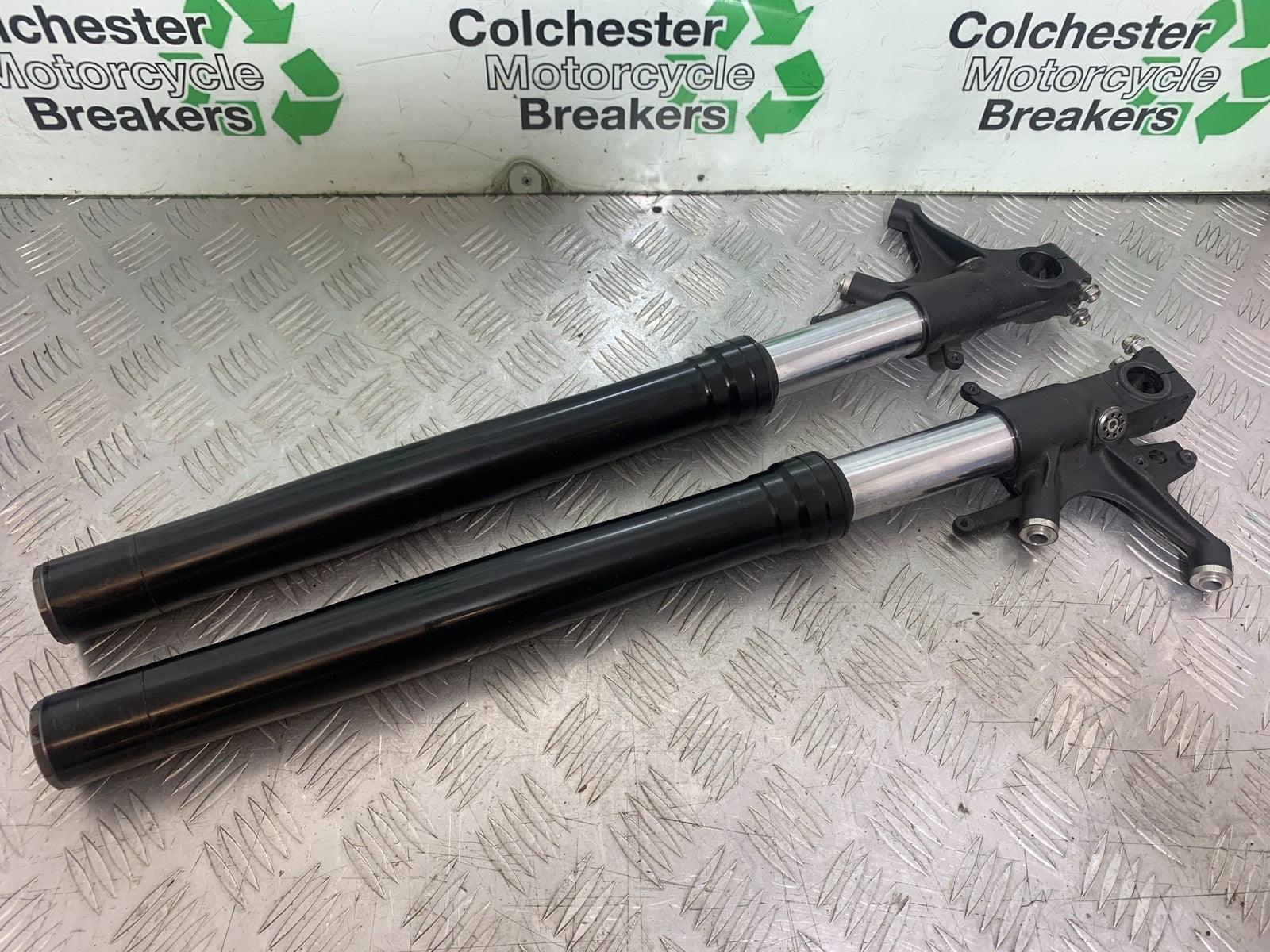 HONDA CBR1000 rr FIREBLADE FORKS   YEAR 2012-2016 (CMB1198)