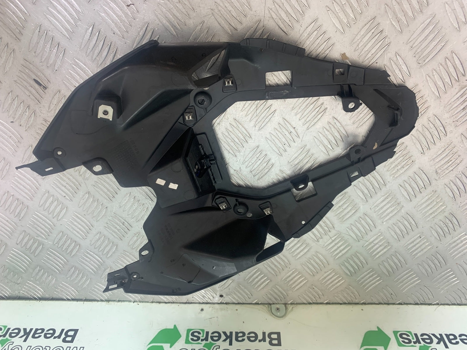 BMW M1000 R TAILPIECE   YEAR 2023-2024 (CMB1140)