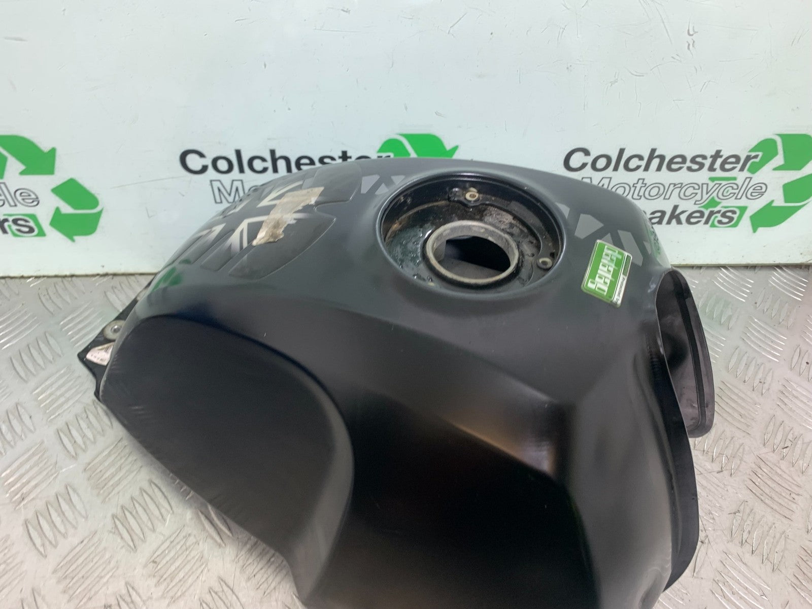 ROYAL ENFIELD HIMALAYAN 411 PETROL TANK YEAR 2018-2023 (CMB1279)