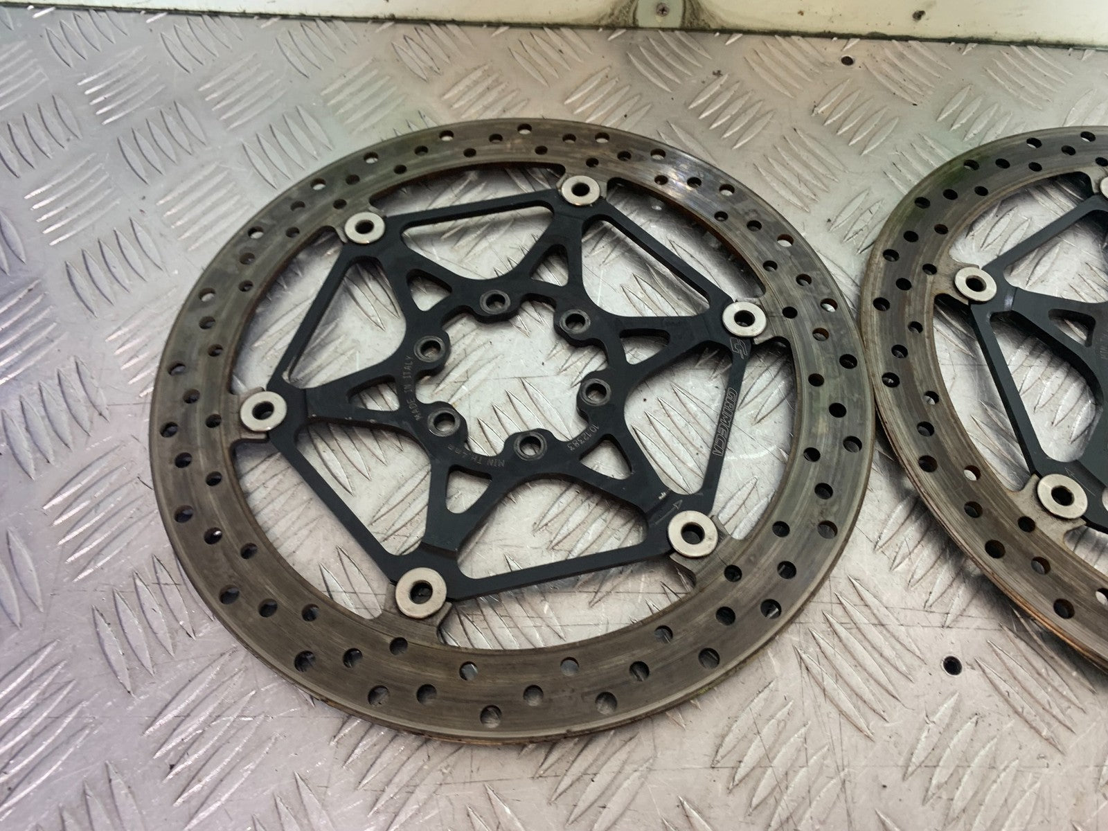 APRILIA RSV4 FACTORY FRONT BRAKE DISCS  YEAR 2009-2012 (CMB1224)