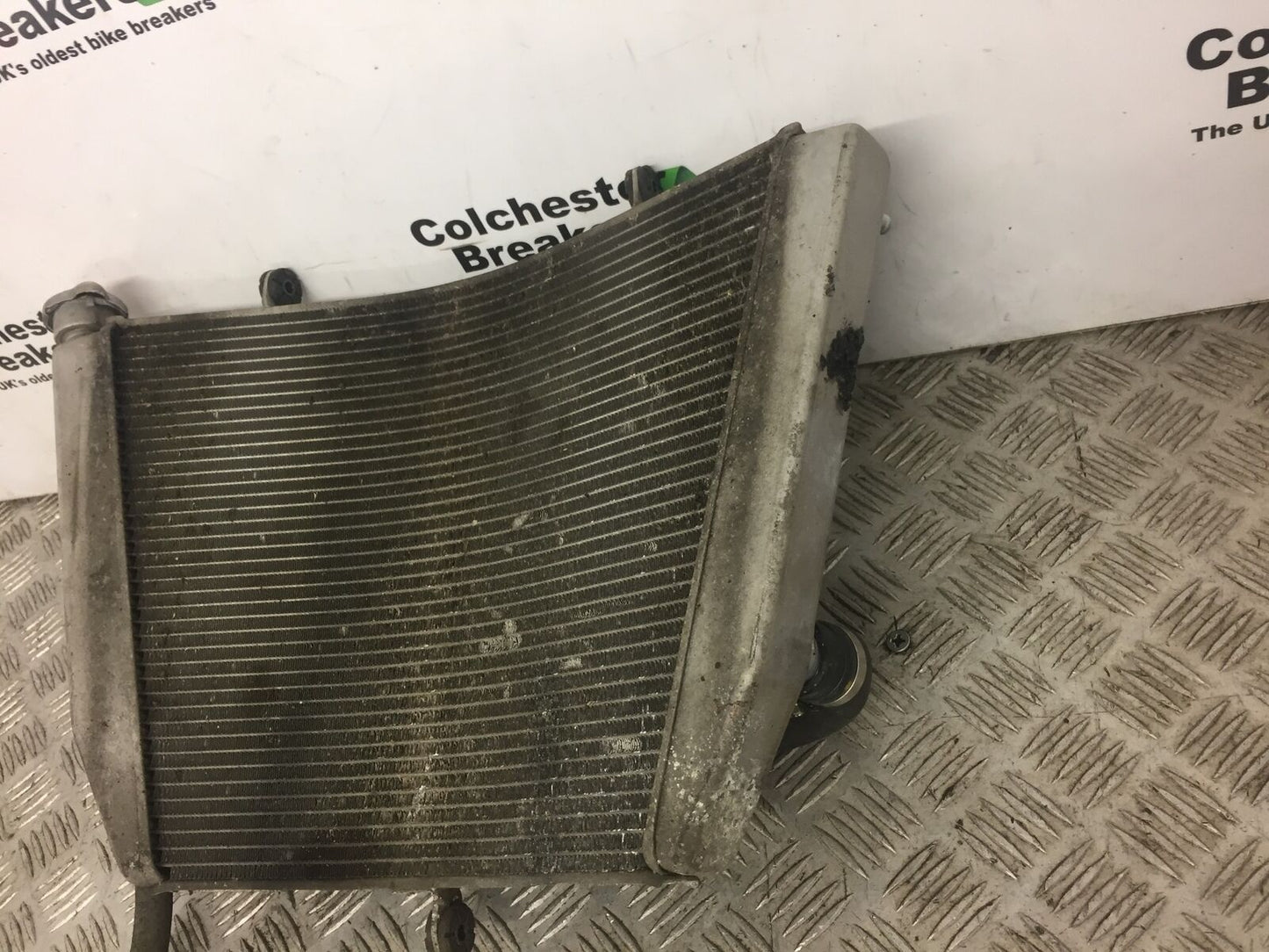 SUZUKI GSXR750 GSXR 750 RADIATOR   YEAR 2011- 2017