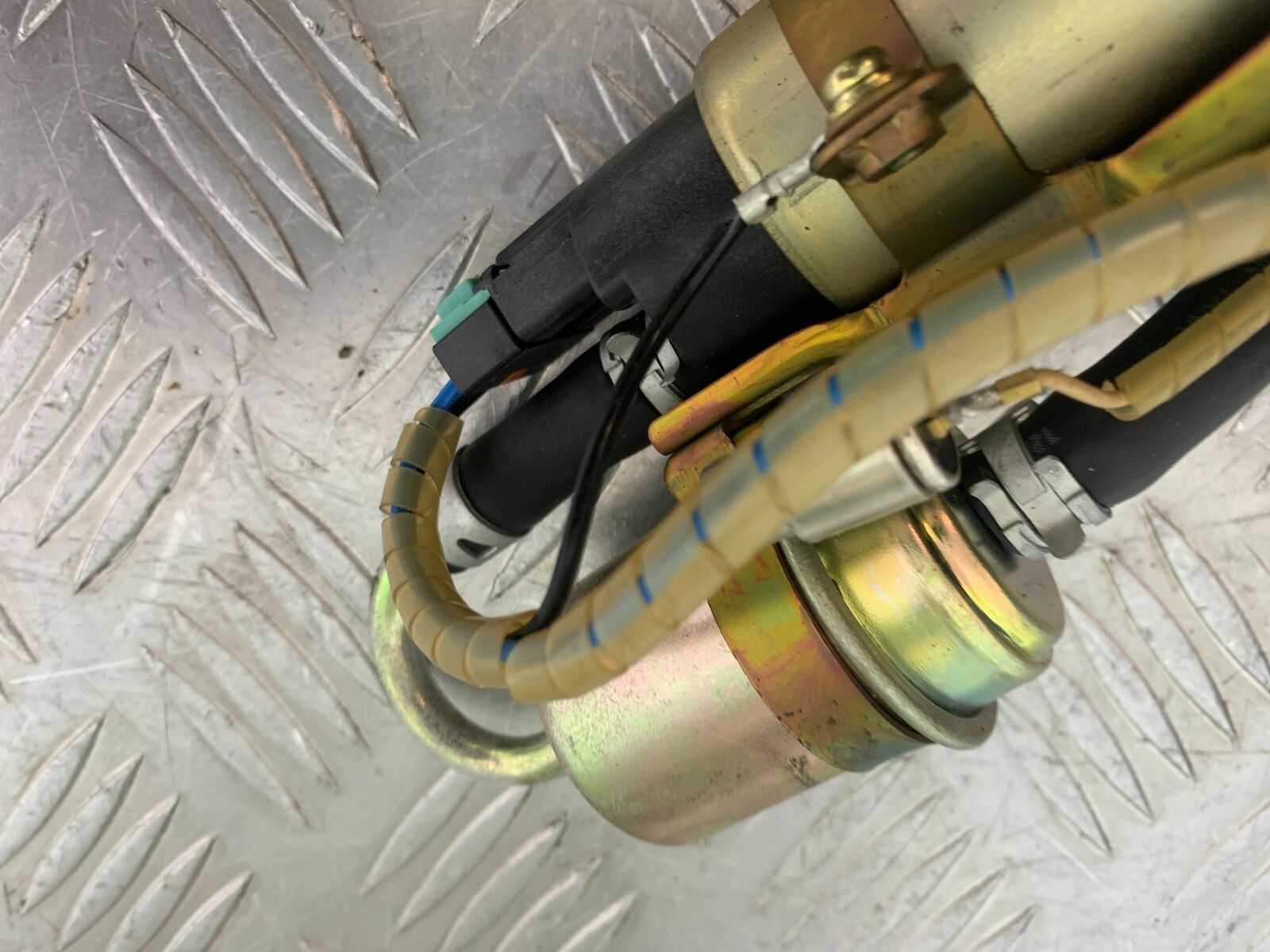 HONDA CBR600 CBR 600 F PETROL PUMP  YEAR 2000-2003(CMB1091)