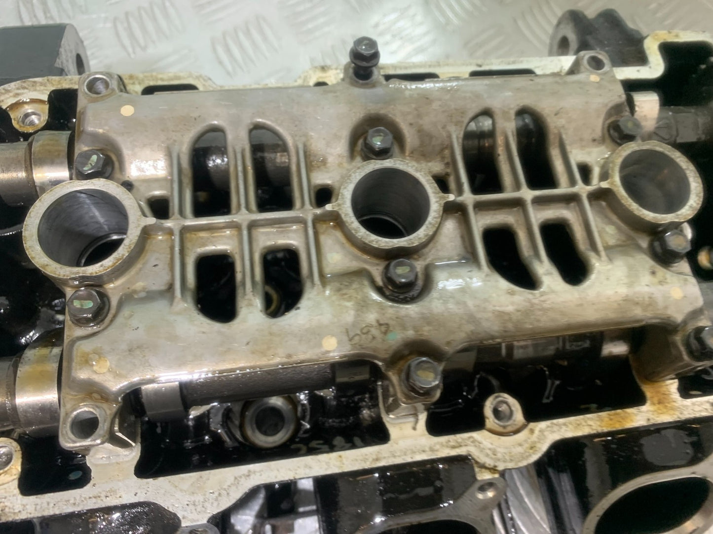 TRIUMPH 1050 SPRINT GT CYLINDER HEAD AND CAMSHAFTS   YEAR 2010-2016 (CMB1250)