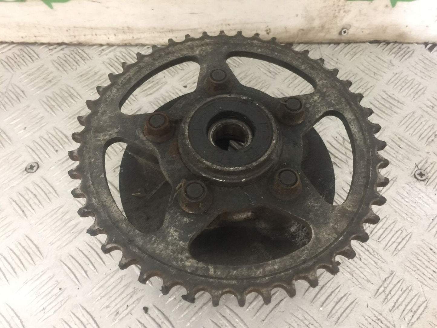 TRIUMPH 955i TIGER SPROCKET CARRIER   YEAR 2001-2006 (STOCK 818)