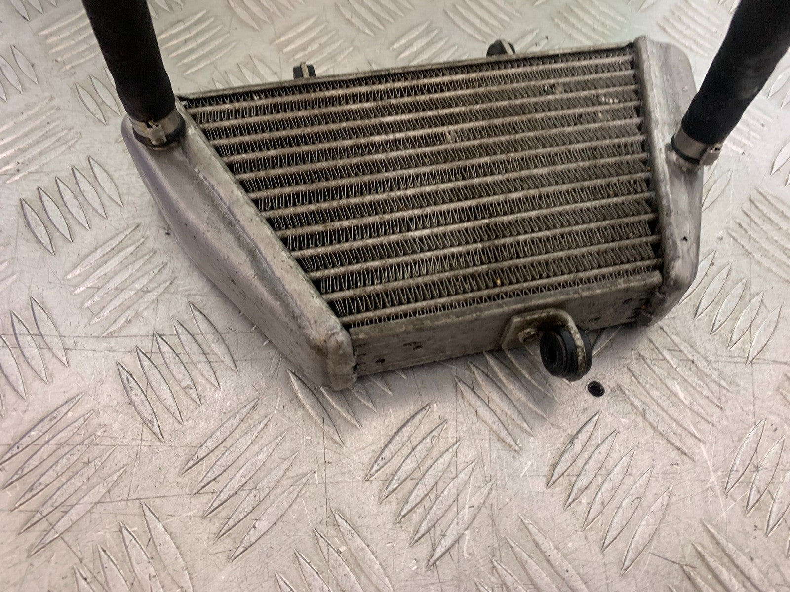 APRILIA TUONO 1000 V4 OIL COOLER  YEAR 2013-2014  (CMB1239)
