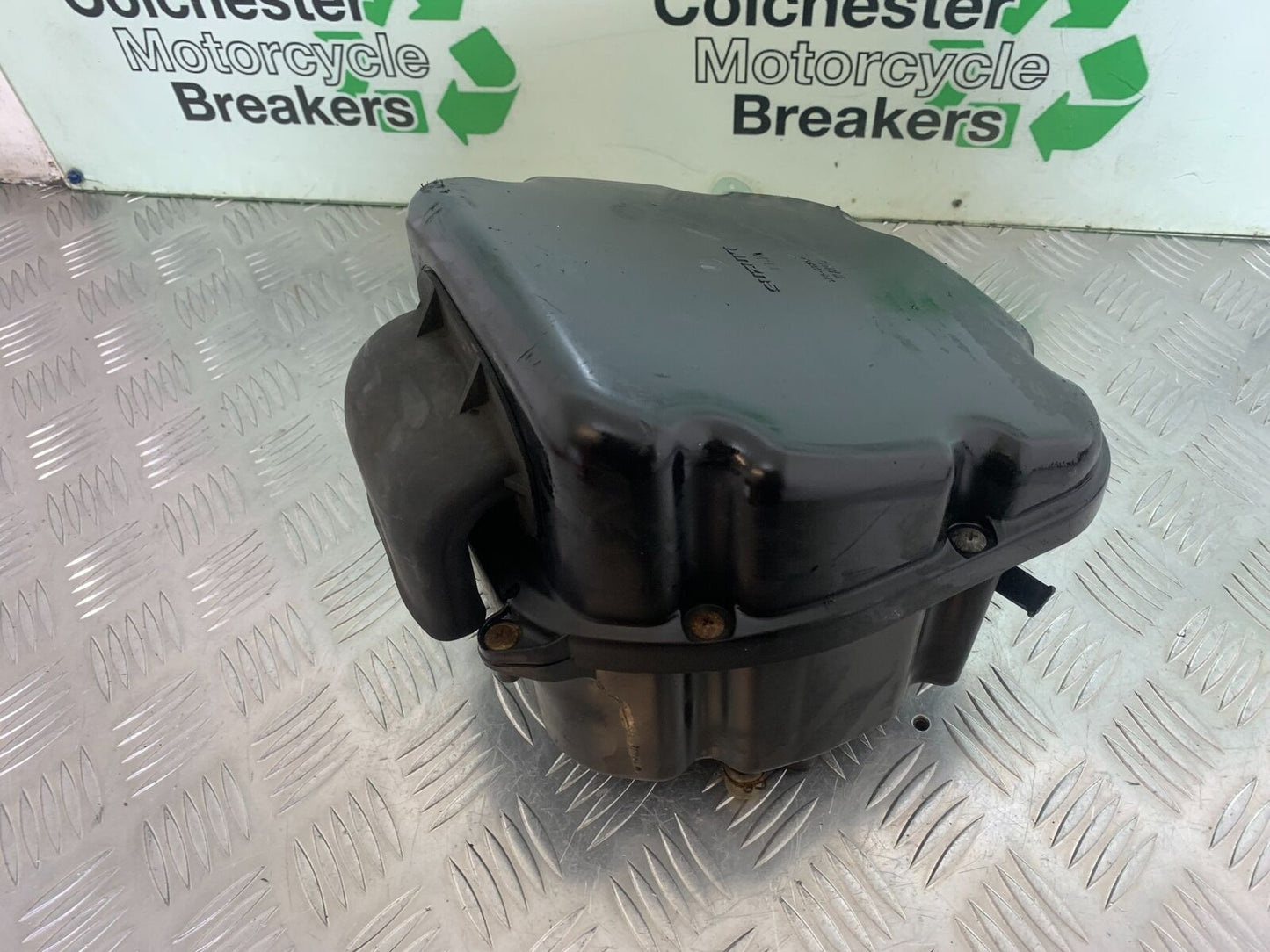 SUZUKI DL 650 V-STROM AIRBOX YEAR 2016 (STOCK 996)