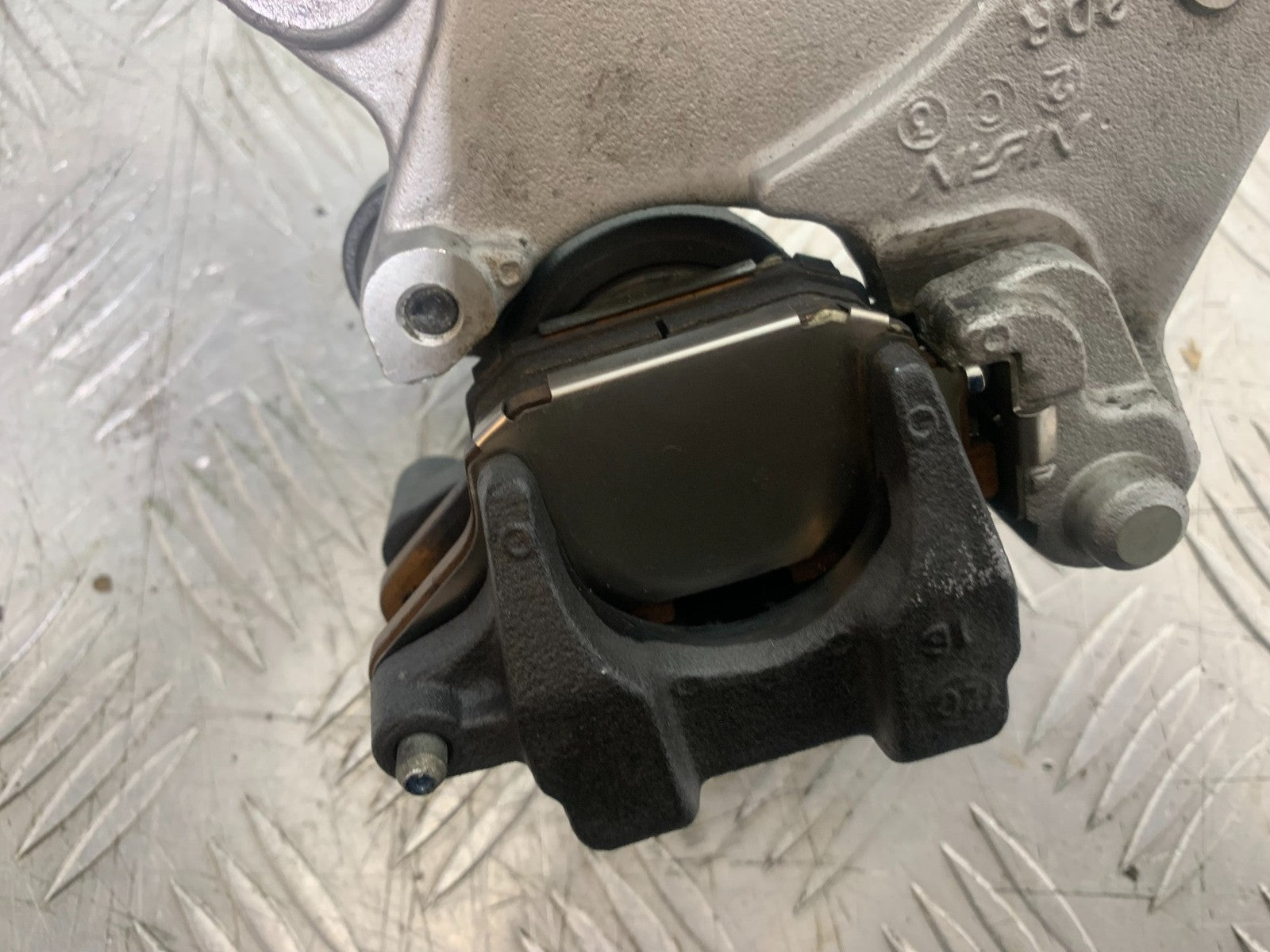 YAMAHA YZF R7 REAR CALIPER YEAR 2022-2025 (CMB1255)