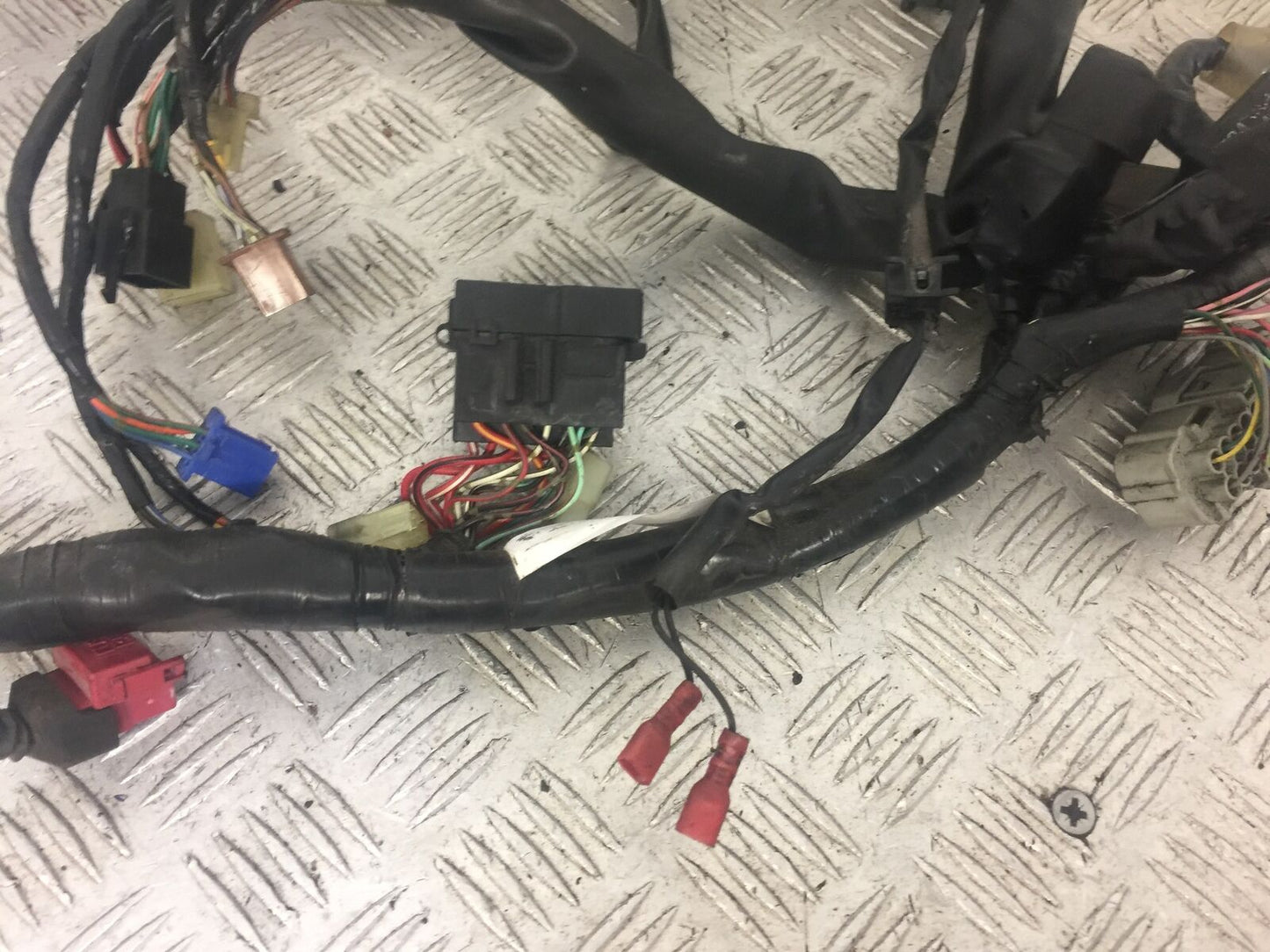 HONDA CB900 CB 900 HORNET WIRING LOOM  YEAR 2002-06 (STOCK 633)