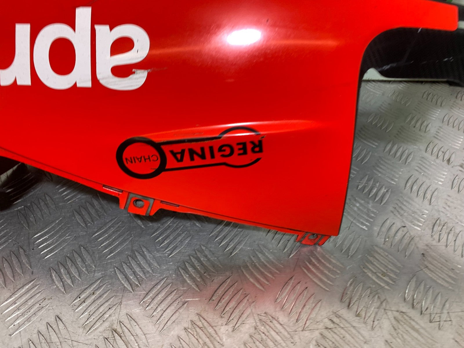 APRILIA RSV1000 RSV 1000 MILLE BELLYPAN 1998- 2003 (CMB1184)