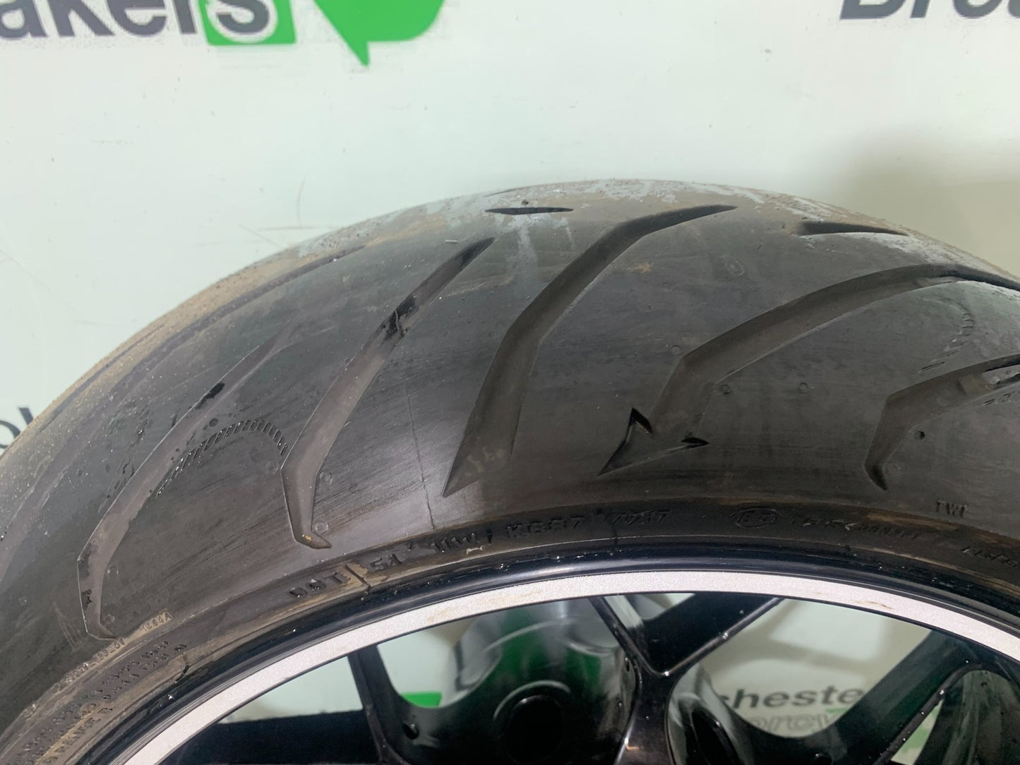 HONDA CBR1000 rr FIREBLADE REAR WHEEL YEAR 2012-2016 (CMB1198)