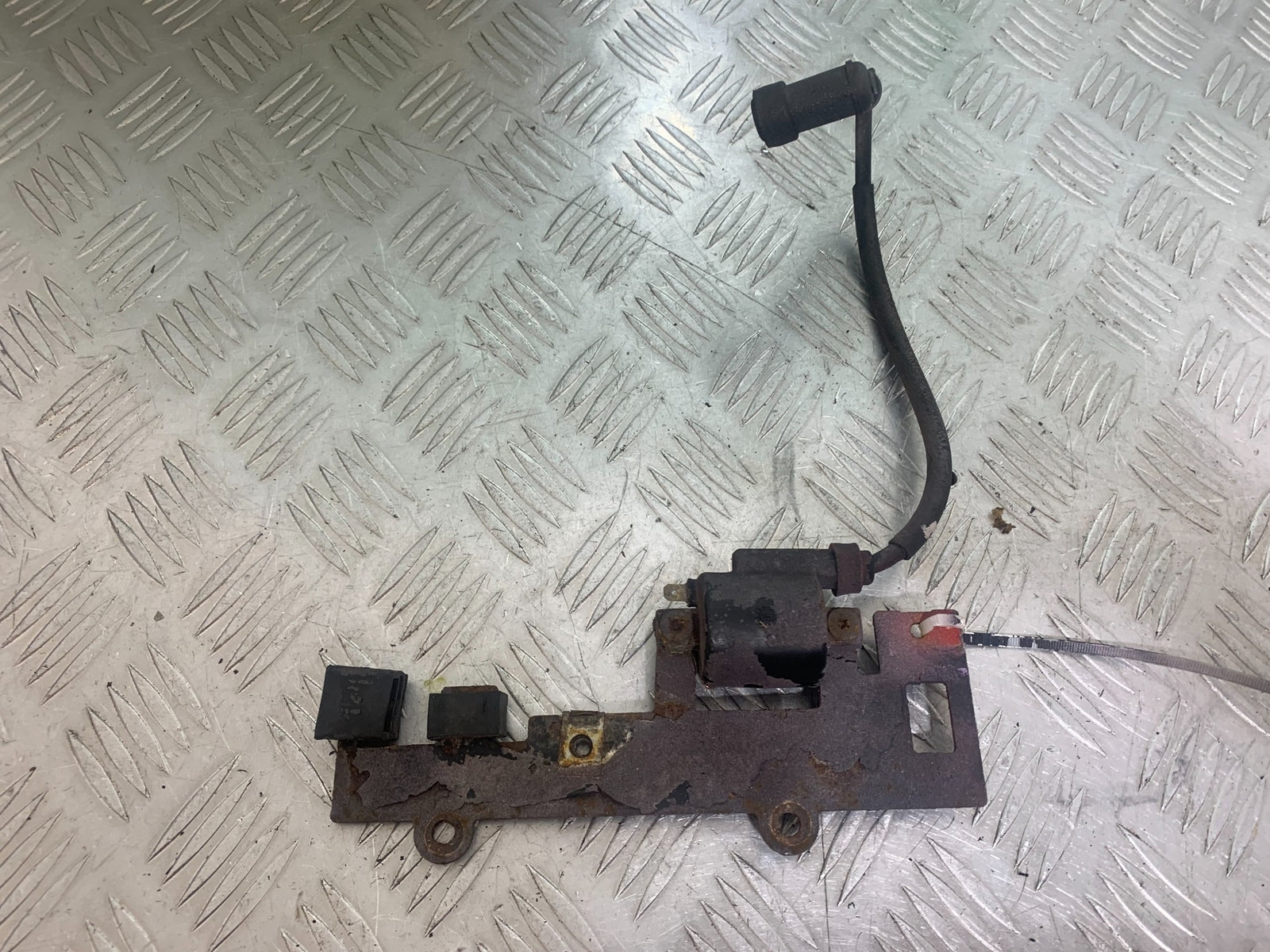 RIEJU 125 RS2 COIL AND CAP   YEAR 2007 (CMB1142)