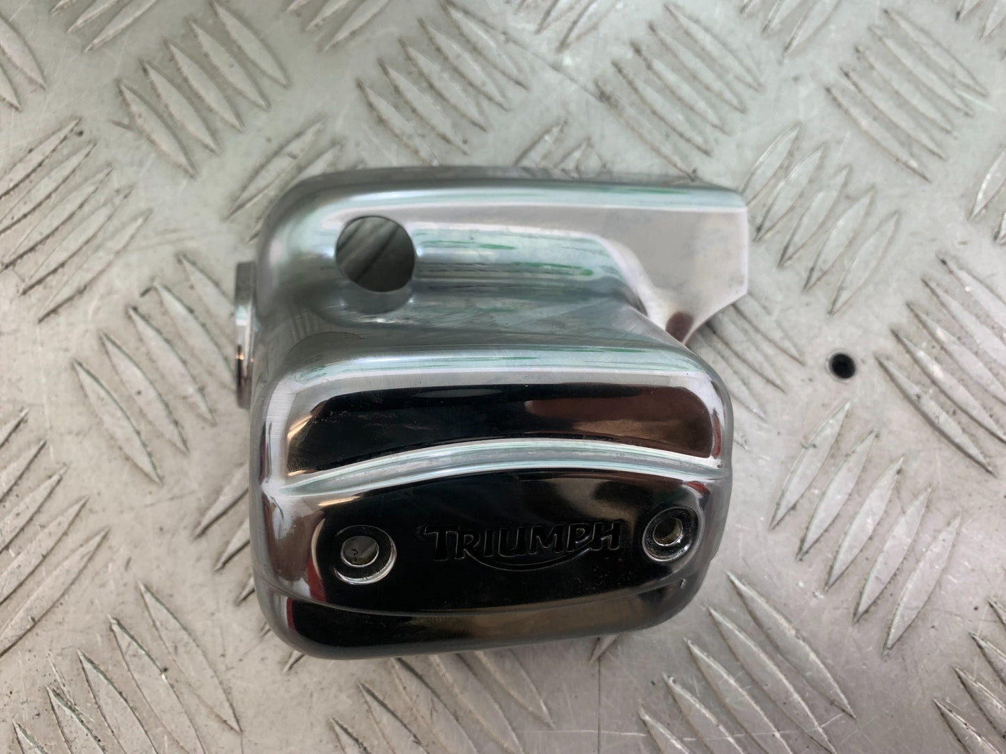 TRIUMPH THUNDERBIRD 1600 CHROME BRAKE MASTER CYLINDER COVER  2011 (CMB1107)