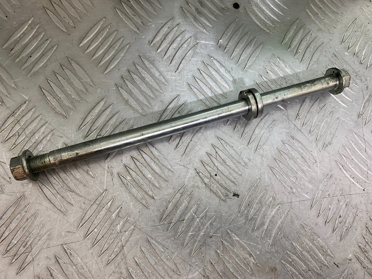 KTM 390 ADVENTURE SWINGARM SPINDLE YEAR 2020-24 (CMB1240)