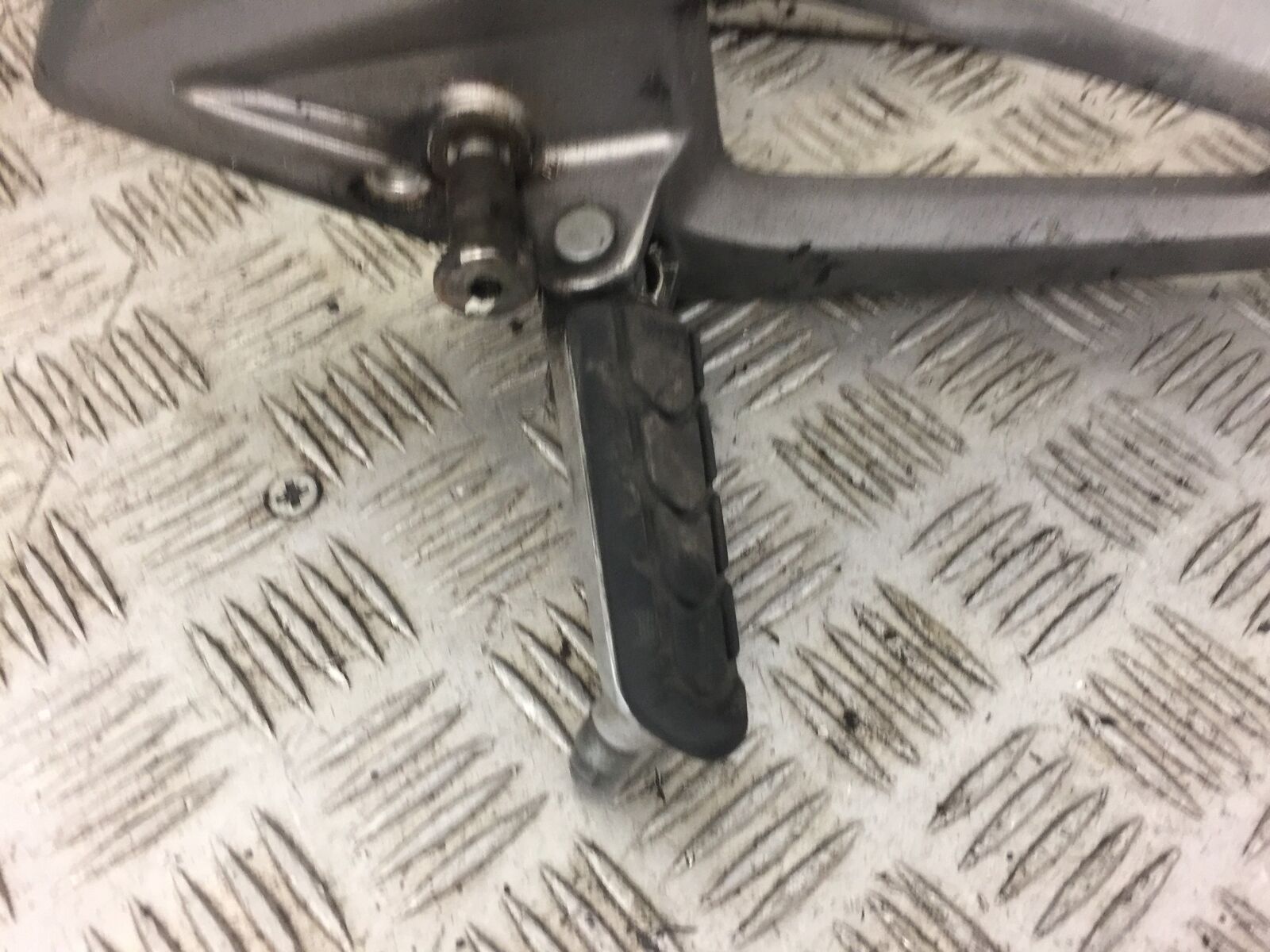 HONDA NC750 NC 750 LEFT HANGER AND PEGS   2014 (STOCK 533)