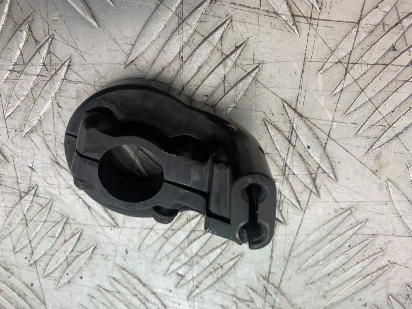 HONDA XL125 VARADERO THROTTLE HOUSING   YEAR 2001-2006  (CMB1210)