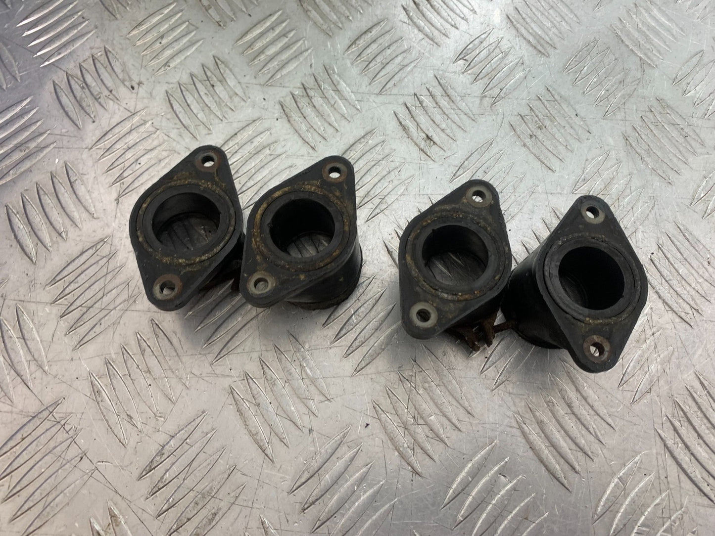 SUZUKI GSF600 GSF 600 BANDIT CARB RUBBERS  2000-2004 (CMB1269)