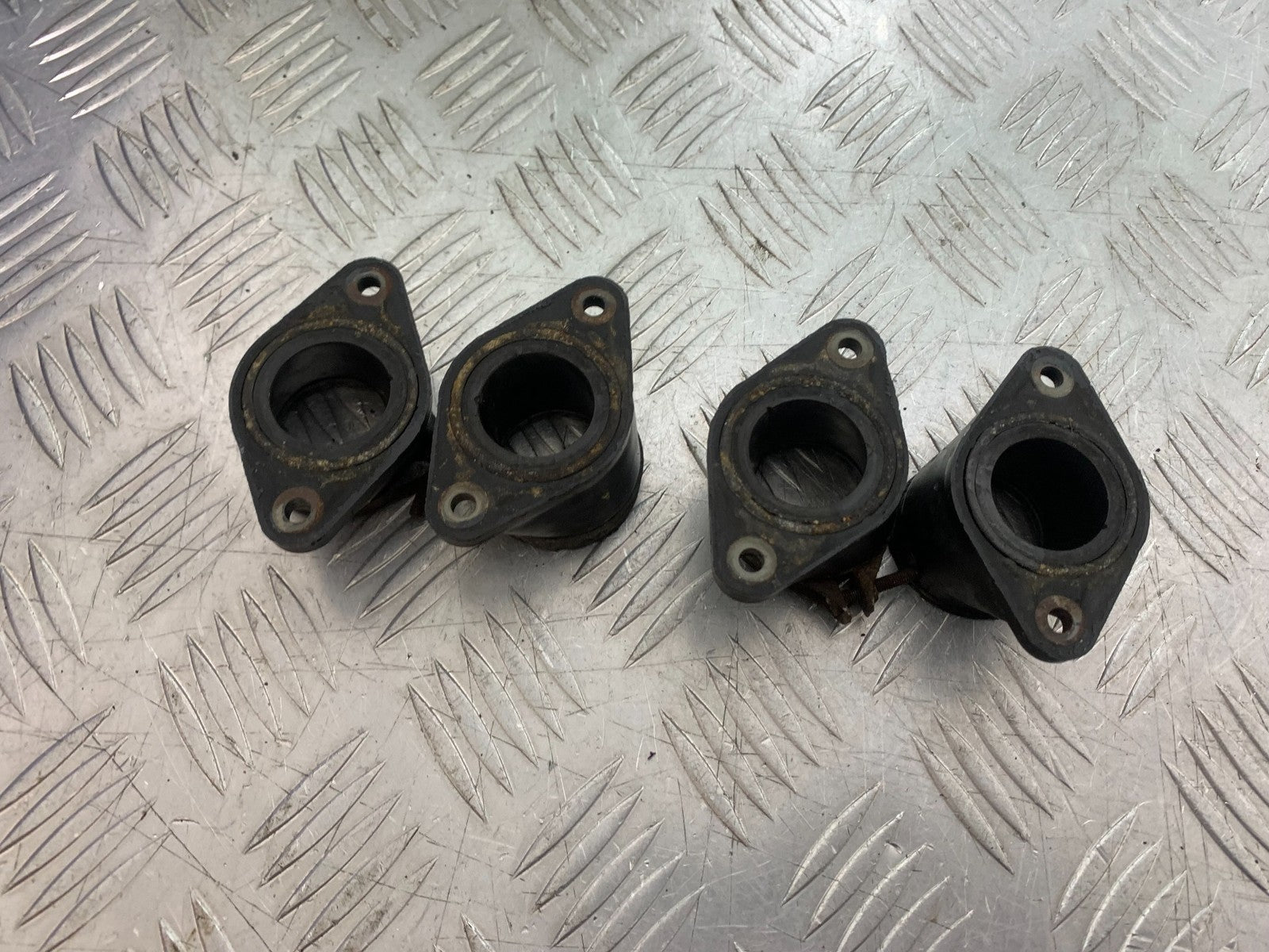 SUZUKI GSF600 GSF 600 BANDIT CARB RUBBERS  2000-2004 (CMB1269)