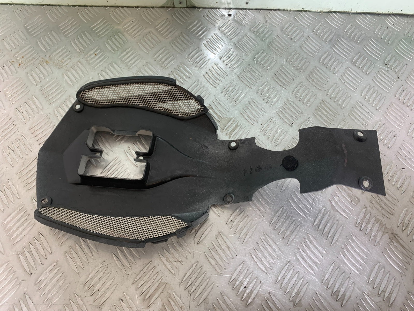 MV AGUSTA 800 F3 UNDERTRAY  YEAR 2013-2016 (CMB1152)