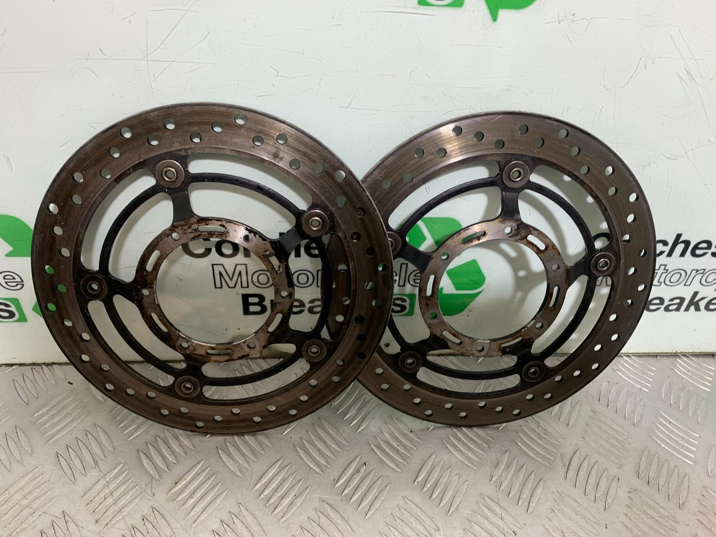 HONDA CBF600 CBF 600 FRONT BRAKE DISCS  YEAR 2004 -07 (CMB1247)