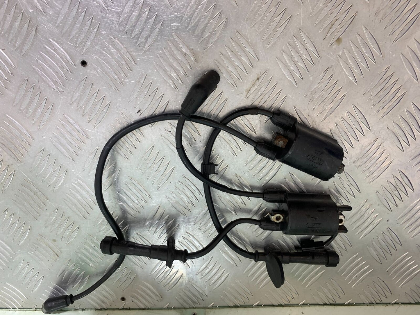 HONDA NTV 650 REVERE COILS AND CAPS   YEAR 1988-1996 (CMB1025))