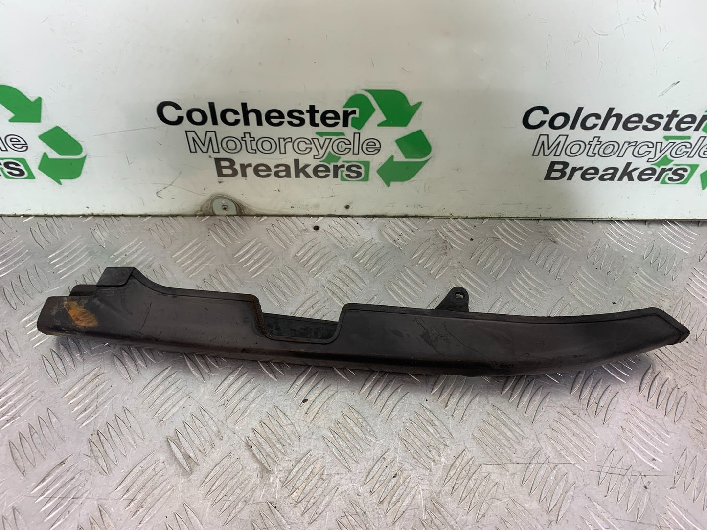 YAMAHA YBR125 CUSTOM CHAIN GUARD   YEAR 2008-2016 (CMB1192)