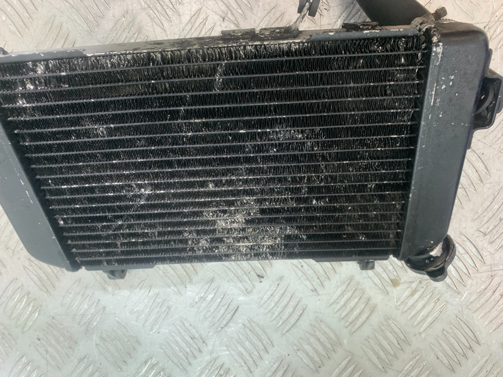 SUZUKI SV650 SV 650 mk1 RADIATOR 1999-2002 (CMB1238)