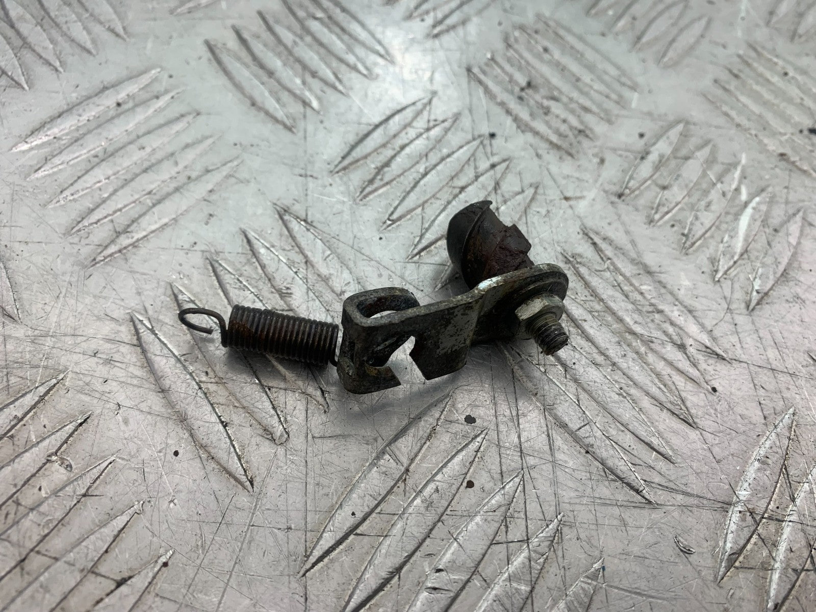 SUZUKI GP100 GP 100 CLUTCH WORM GEAR   YEAR 1978-1988 (CMB1259)