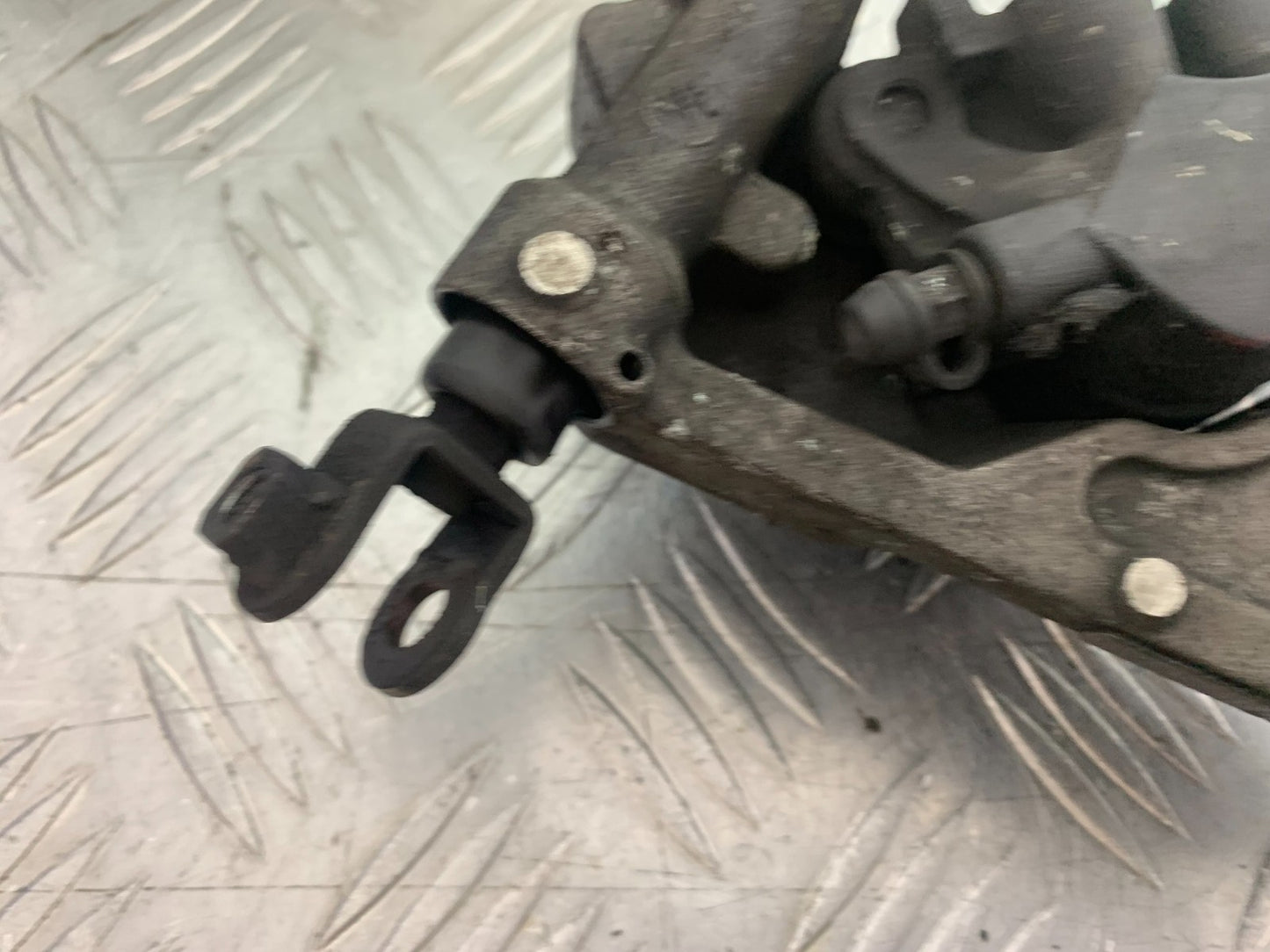 HONDA VFR800 PRE V-TEC FRONT LEFT CALIPER  YEAR 1998-2001 (CMB1233)
