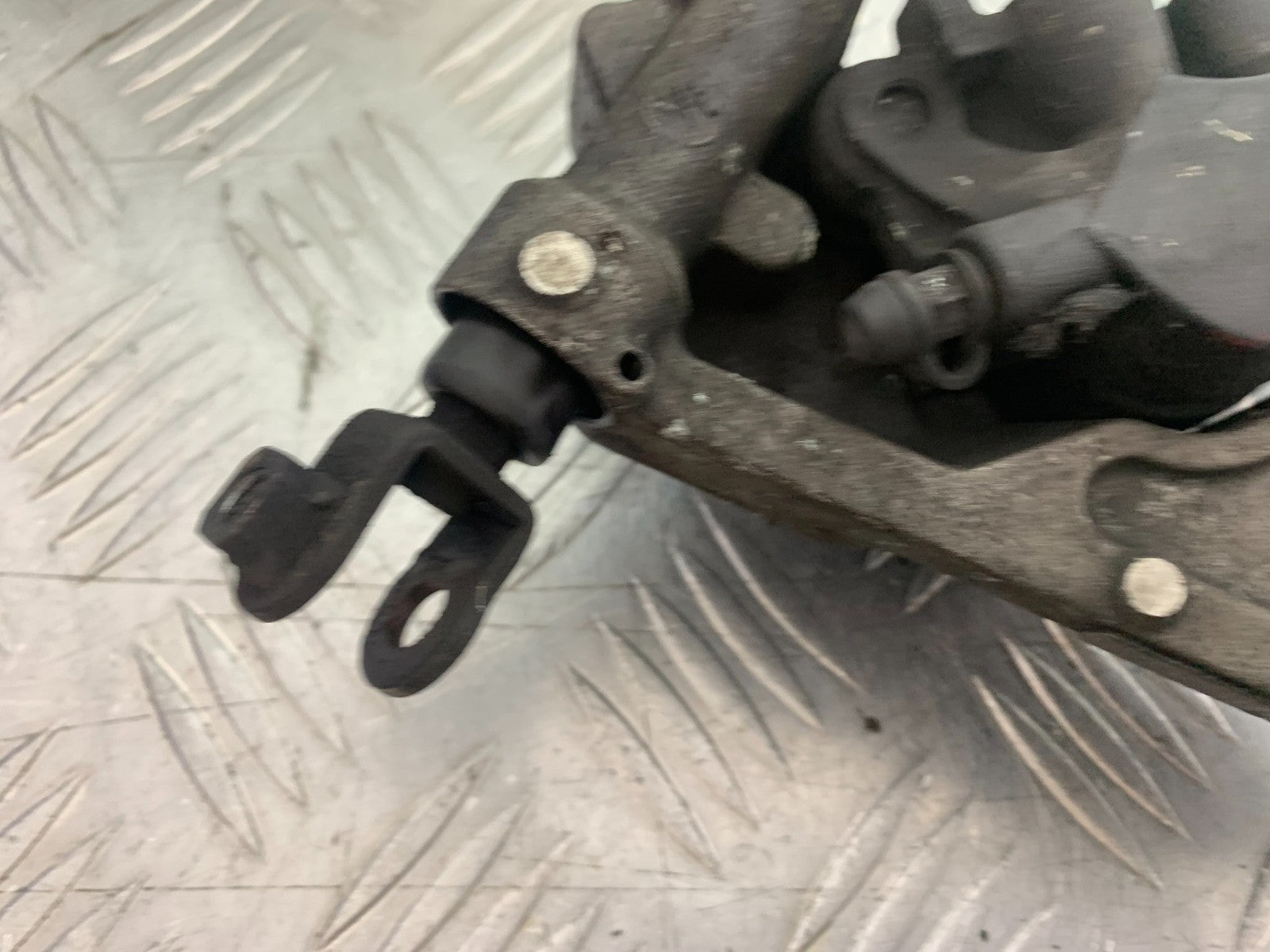 HONDA VFR800 PRE V-TEC FRONT LEFT CALIPER  YEAR 1998-2001 (CMB1233)